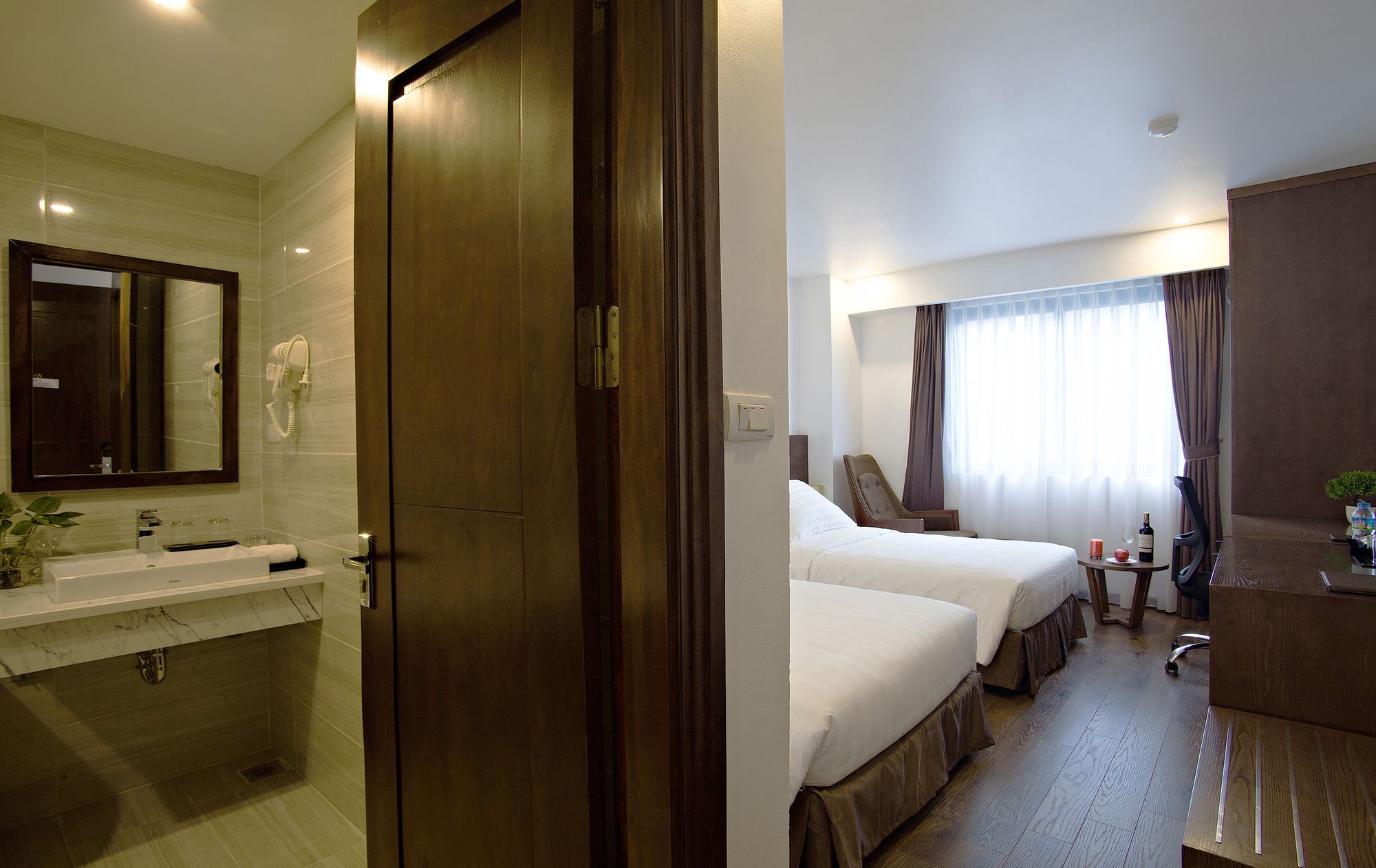 Inearth Hotel Hanoi Buitenkant foto