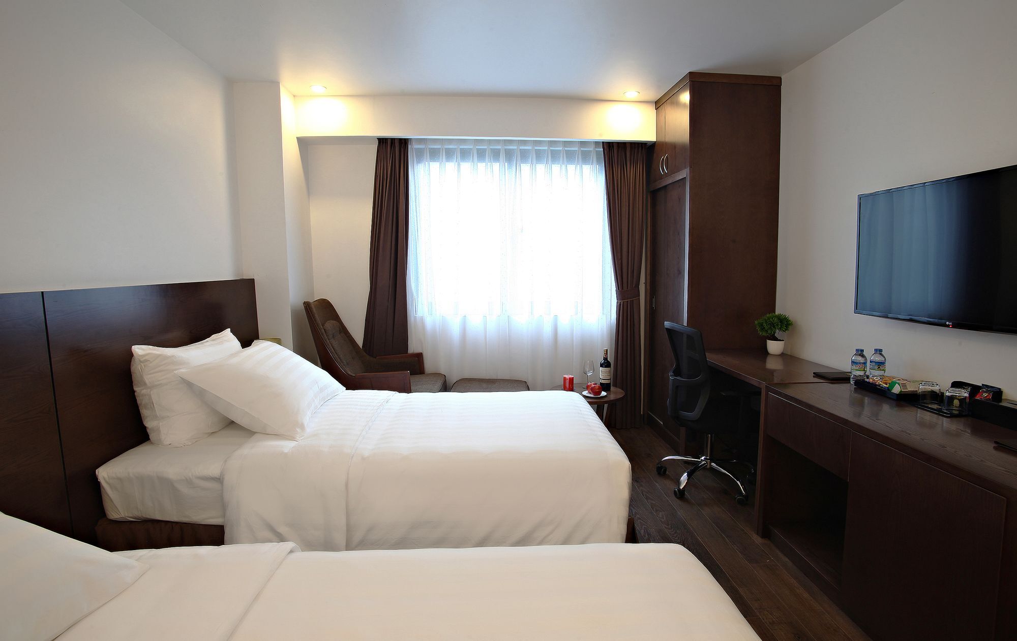 Inearth Hotel Hanoi Buitenkant foto